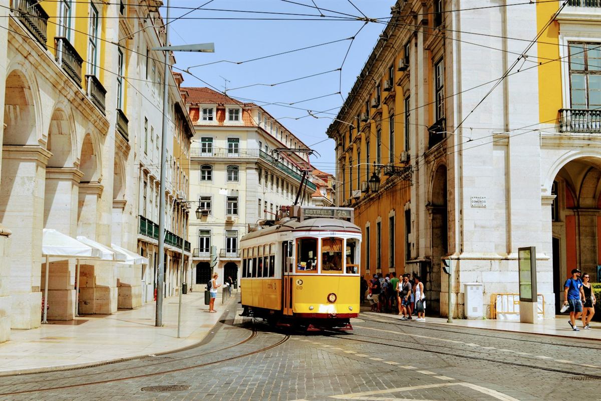 Tranvía amarillo de Lisboa