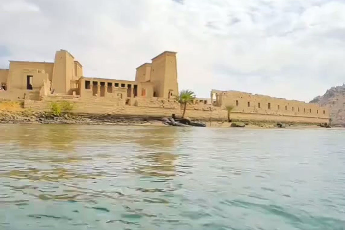 Templo de Philae junto al Nilo